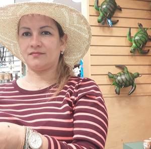 Meet your Posher, Karla maria